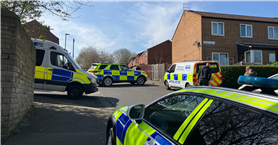 ഷെഫീല്‍ഡില്‍ 16കാരന്‍ വെടിയേറ്റ് ഗുരുതരാവസ്ഥയില്‍; വ്യാപക പൊലീസ് പരിശോധന